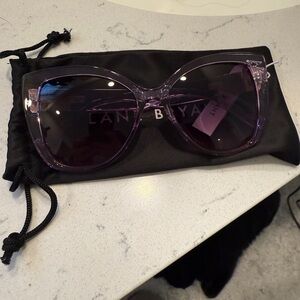 Lane Bryant sunglasses *brand new* with sleeve